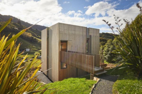 The Cube - Picton Holiday Home, Picton